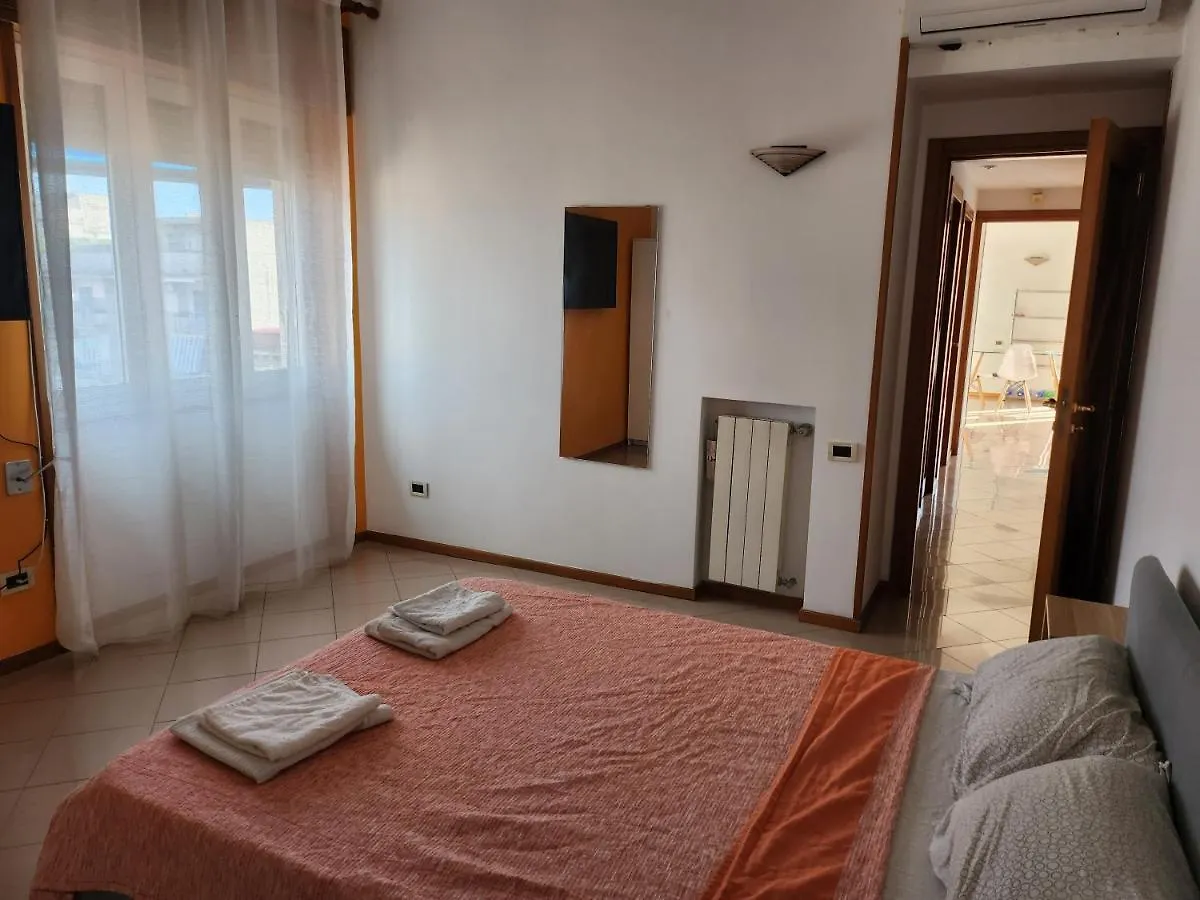 Farika House Hotel Naples Italy